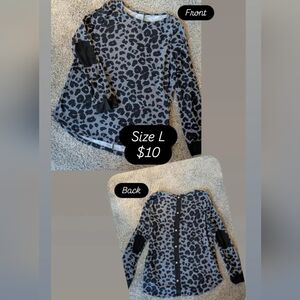Pink Clover Gray Leopard Print Sweatshirt